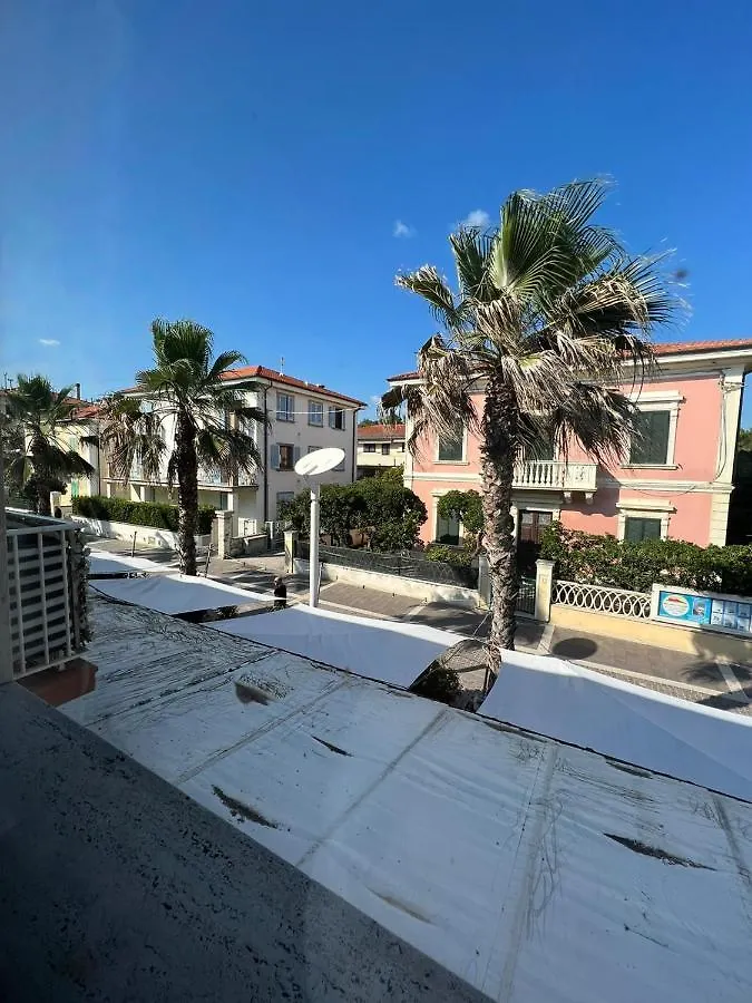 Hotel Aurora Marina di Cecina 3*,  Italy