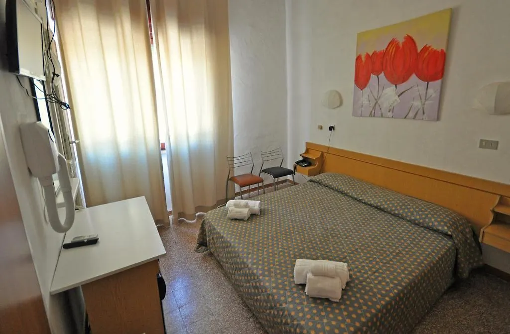 Hotel Aurora Marina di Cecina 3*,  Italy